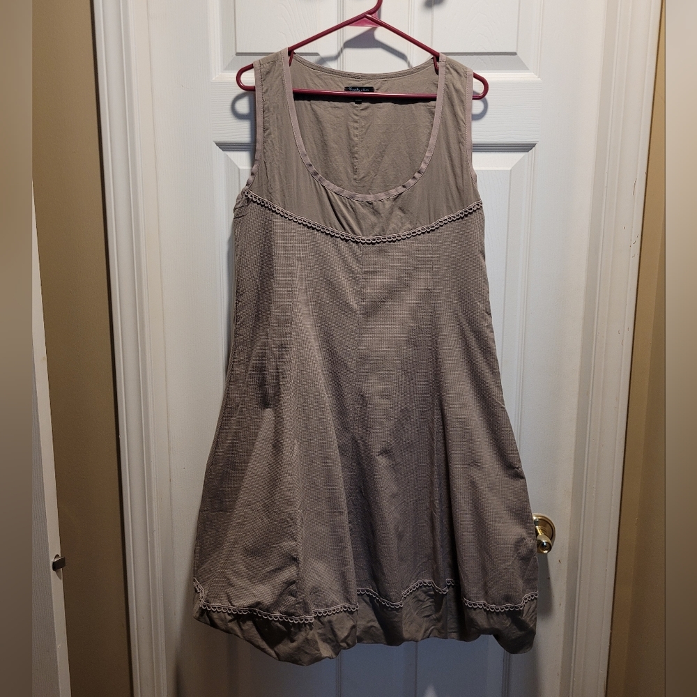 'Dorothy of London' bubble dress. UK XL. Grey/Beige